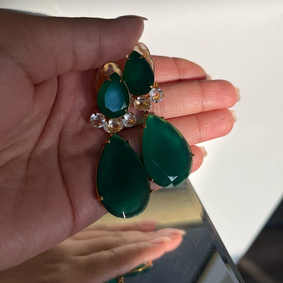 Green onyx Angelina Jolie style statement earrings - Picture 5 of 12